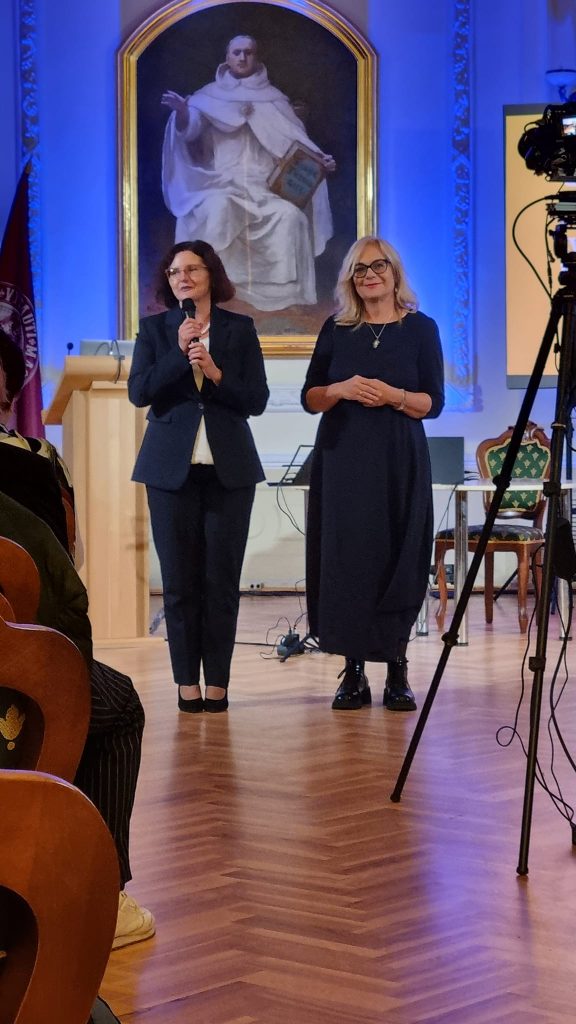 311717103_10229618545548364_3503252600032297257_n